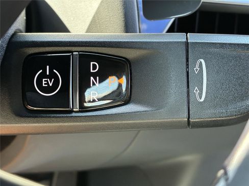 Certified 2024 Kia EV9 Land AWD/4WD image 36