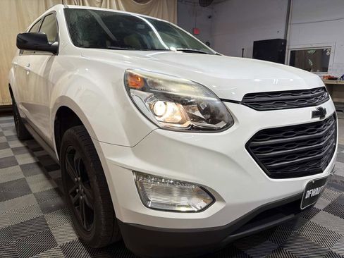 Used 2017 Chevrolet Equinox LT w/ Sport Edition FWD image 6