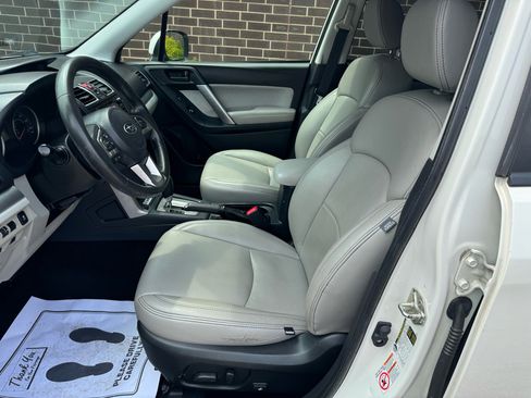 Used 2018 Subaru Forester 2.5i Premium w/ All-Weather Package image 5