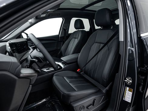 New 2025 Audi Q5 2.0T Premium Plus image 15