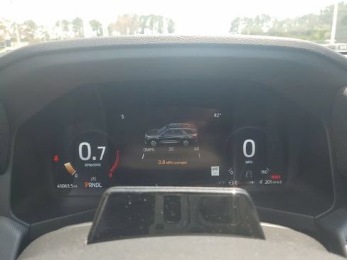 Certified 2025 Ford Explorer ST-Line AWD/4WD image 19