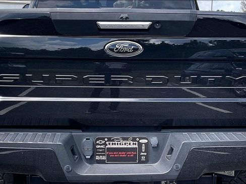 Certified 2021 Ford F250 Lariat AWD/4WD image 8