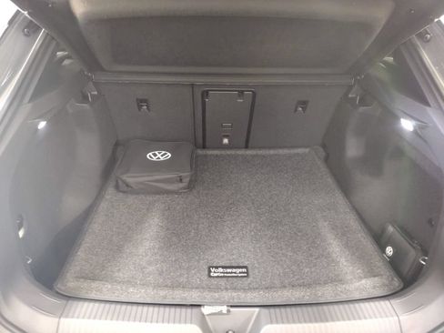 New 2026 Volkswagen ID.4 Pro S Plus AWD/4WD image 14