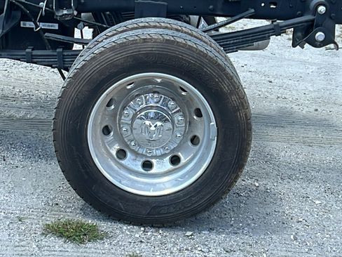 New 2025 RAM 5500 2WD Regular Cab image 12