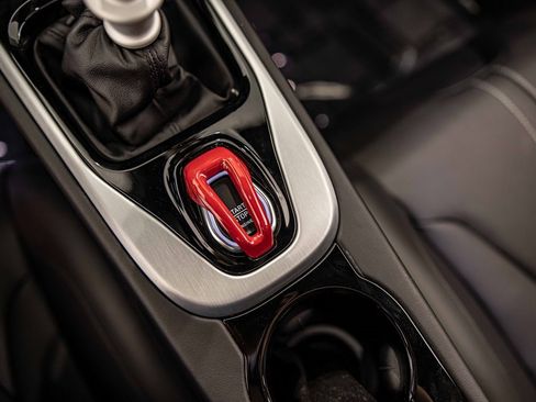 New 2025 Lotus Emira image 27