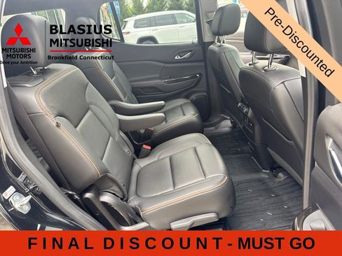Used 2023 GMC Acadia AT4 w/ GMC Pro Grade Package AWD/4WD image 46