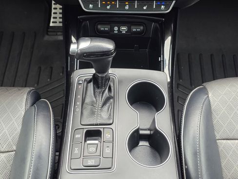 Used 2017 Kia Sorento SX image 15