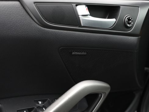 Used 2016 Hyundai Veloster Turbo w/ Option Group 04 image 16