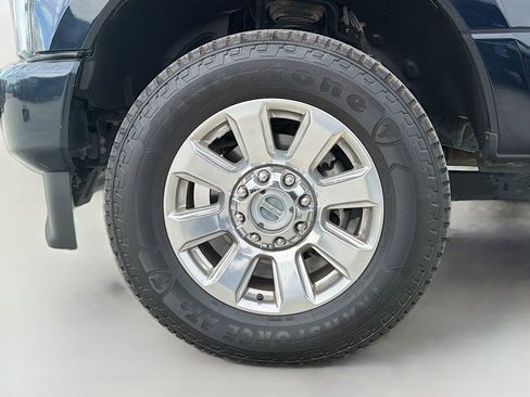 Used 2022 Ford F250 Platinum image 38