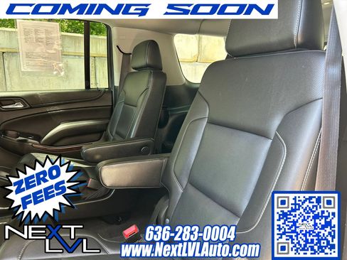 Used 2019 GMC Yukon XL SLT w/ Graphite Performance Edition AWD/4WD image 4