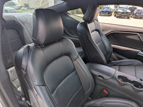 Used 2025 Ford Mustang Premium RWD image 15