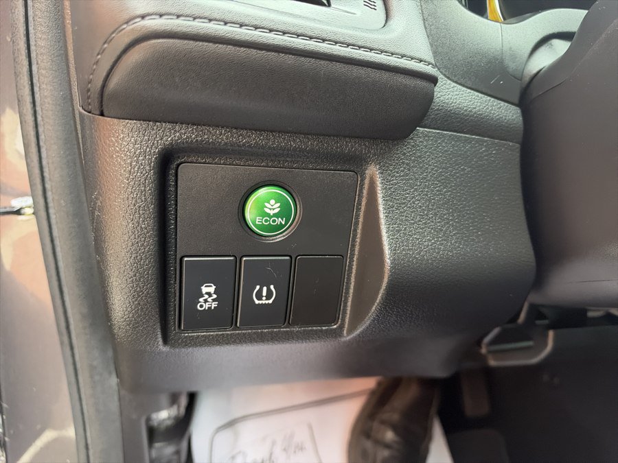 Used 2017 Honda HR-V LX image 28