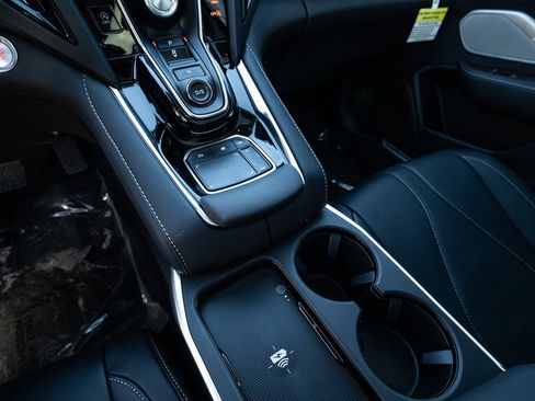 Certified 2025 Acura RDX w/ Technology Package image 30