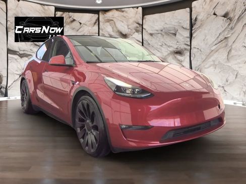 Used 2023 Tesla Model Y Long Range image 1