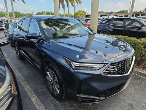 Used 2025 Acura MDX w/ Technology Package FWD image 2