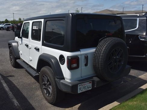Used 2024 Jeep Wrangler Unlimited Sport AWD/4WD image 6