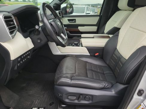 Used 2023 Toyota Tundra Capstone AWD/4WD image 19
