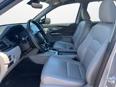 Used 2021 Honda Pilot Special Edition image 9