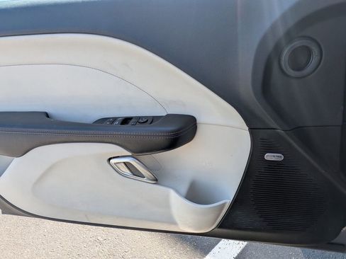 Used 2018 Dodge Challenger GT w/ Driver Convenience Group image 16