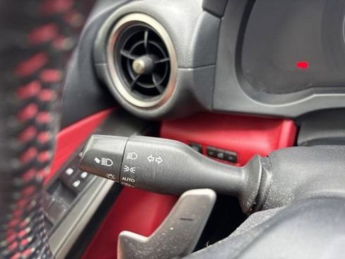 Used 2022 Lexus IS 350 F Sport image 21