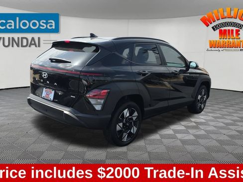 Used 2024 Hyundai Kona SEL AWD/4WD image 8