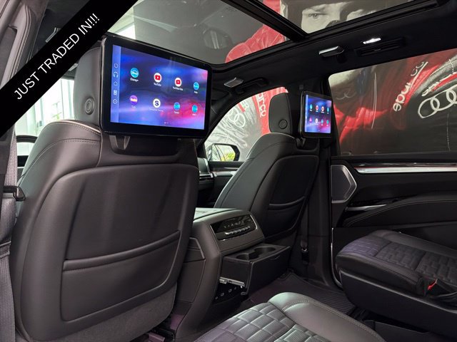 Used 2025 Cadillac Escalade V w/ LPO, ONYX Package AWD/4WD image 16