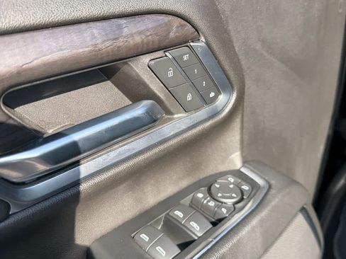 Used 2024 Chevrolet Silverado 2500 LTZ RWD image 19