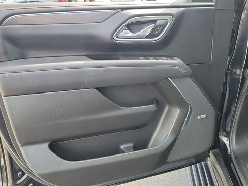 Used 2023 GMC Yukon XL AT4 image 23