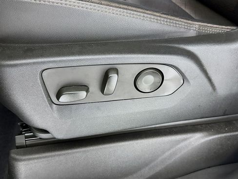 Used 2023 Chevrolet Tahoe High Country image 19