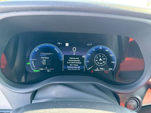 Certified 2025 Toyota Sienna Limited image 10