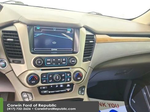 Used 2020 GMC Yukon Denali w/ Denali Ultimate Package image 18