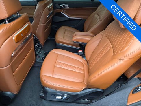 Used 2025 BMW X7 M60i w/ Climate Comfort Package AWD/4WD image 14