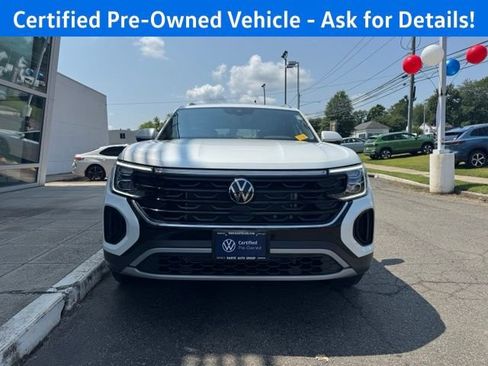 Certified 2026 Volkswagen Atlas Cross Sport SE w/ Panoramic Sunroof Package AWD/4WD image 3