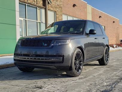 New 2025 Land Rover Range Rover SE