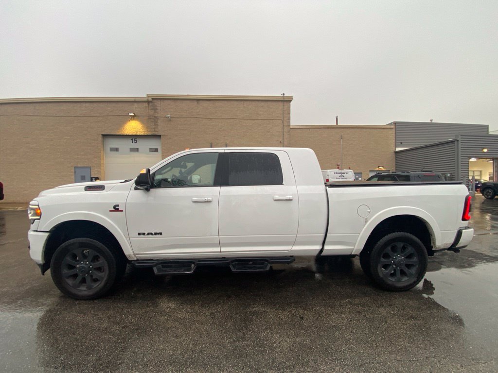 Used 2019 RAM 2500 Laramie w/ Night Edition AWD/4WD image 9