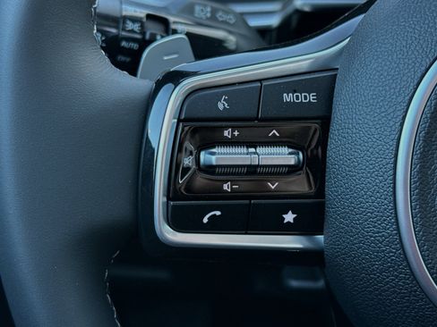 New 2025 Kia Sorento EX w/ EX Panoramic Sunroof Package image 28