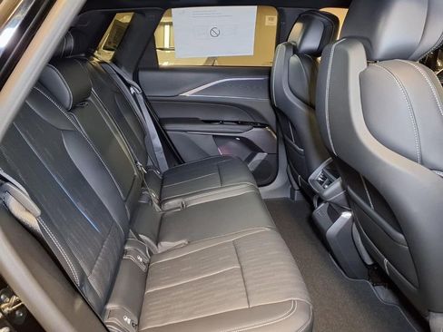 New 2026 Cadillac Lyriq Luxury RWD image 7