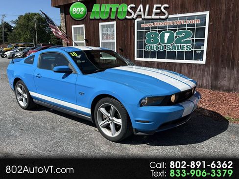 Used 2010 Ford Mustang GT RWD image 1