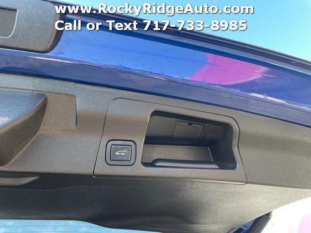 Used 2023 GMC Acadia SLE w/ Driver Convenience Package AWD/4WD image 23