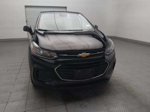 Used 2022 Chevrolet Trax LS w/ Tint and Cruise Package FWD image 14