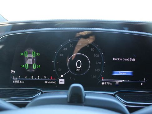 Used 2024 Cadillac Escalade Sport AWD/4WD image 36