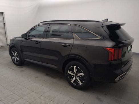 Used 2022 Kia Sorento S FWD image 3