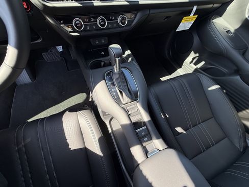 New 2026 Honda HR-V EX-L image 19