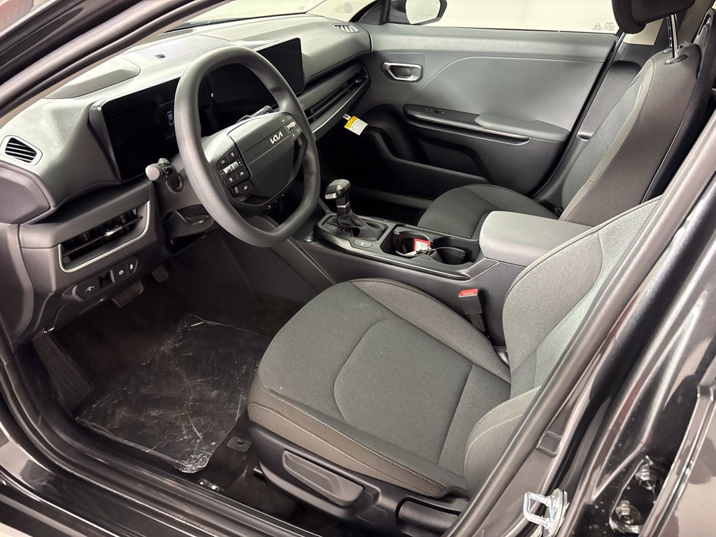 New 2026 Kia K4 FWD image 22