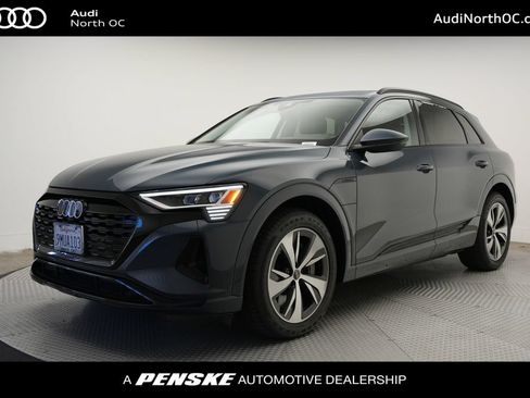 Used 2024 Audi Q8 e-tron Premium AWD/4WD image 1