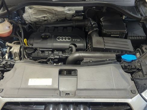 Used 2018 Audi Q3 2.0T Premium w/ Convenience Package image 32