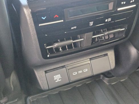 Used 2026 Acura MDX w/ Technology Package image 28