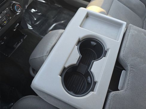 Used 2015 Ford F150 XLT w/ Equipment Group 302A Luxury image 26