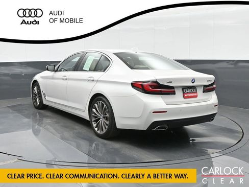 Used 2022 BMW 530i xDrive w/ Executive Package image 9