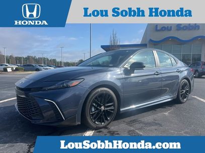 Used 2026 Toyota Camry SE w/ Convenience Package